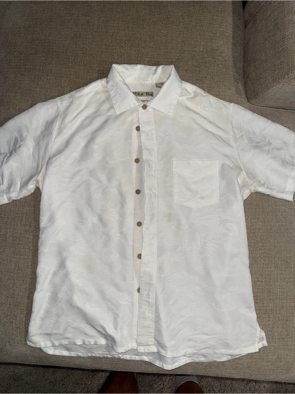 Men's White Short-Sleeve Casual Button-Down Shirt